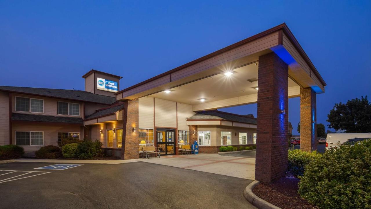 Best Western Rama Inn Ephrata Екстериор снимка